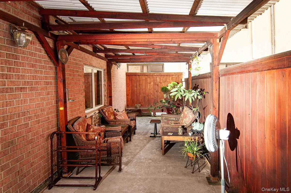 Condo Jerome Avenue  Brooklyn, NY 11235, MLS-998215-11