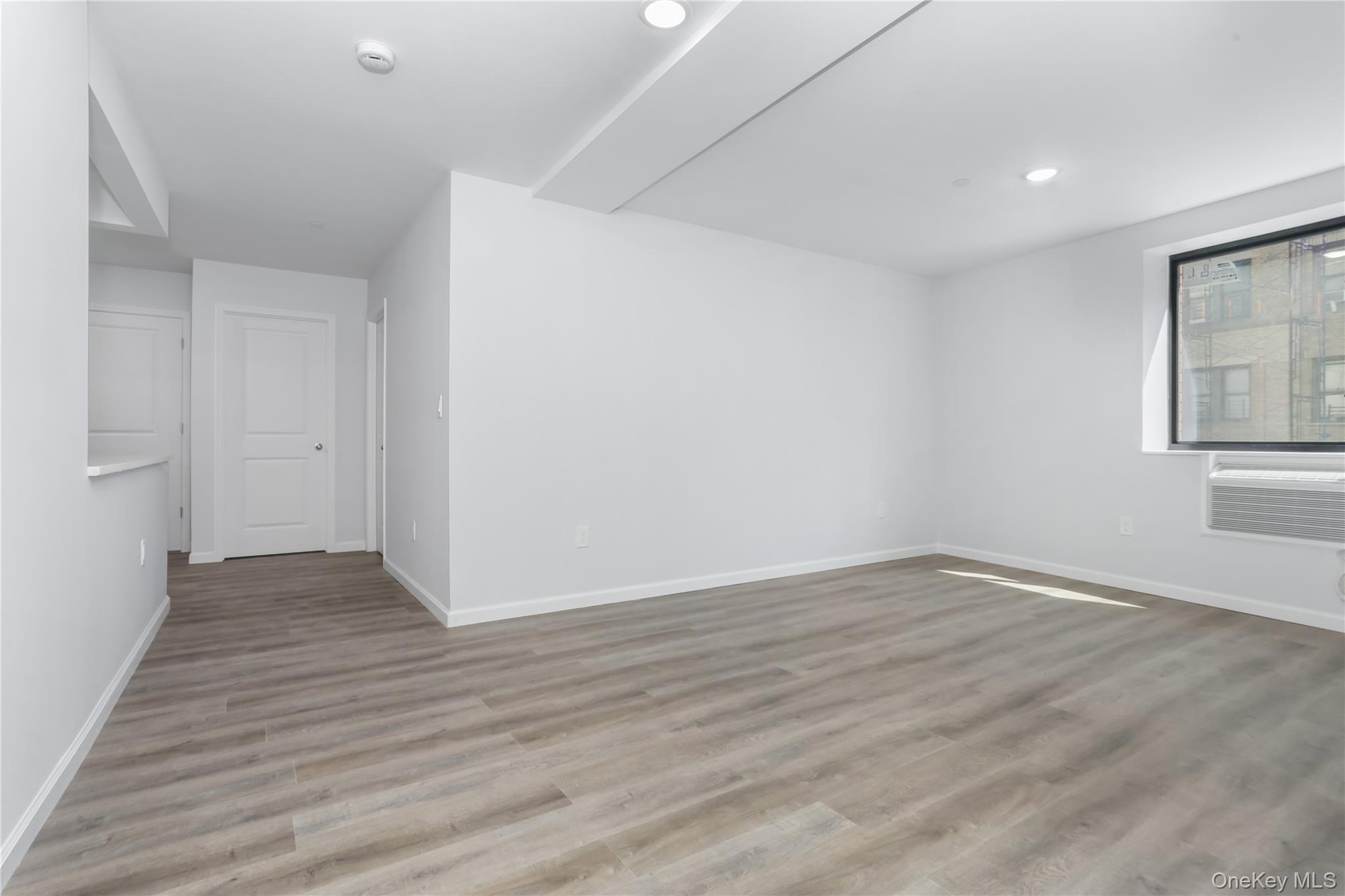 Commercial Sale Anderson Bronx, NY 10452, MLS-998216-14