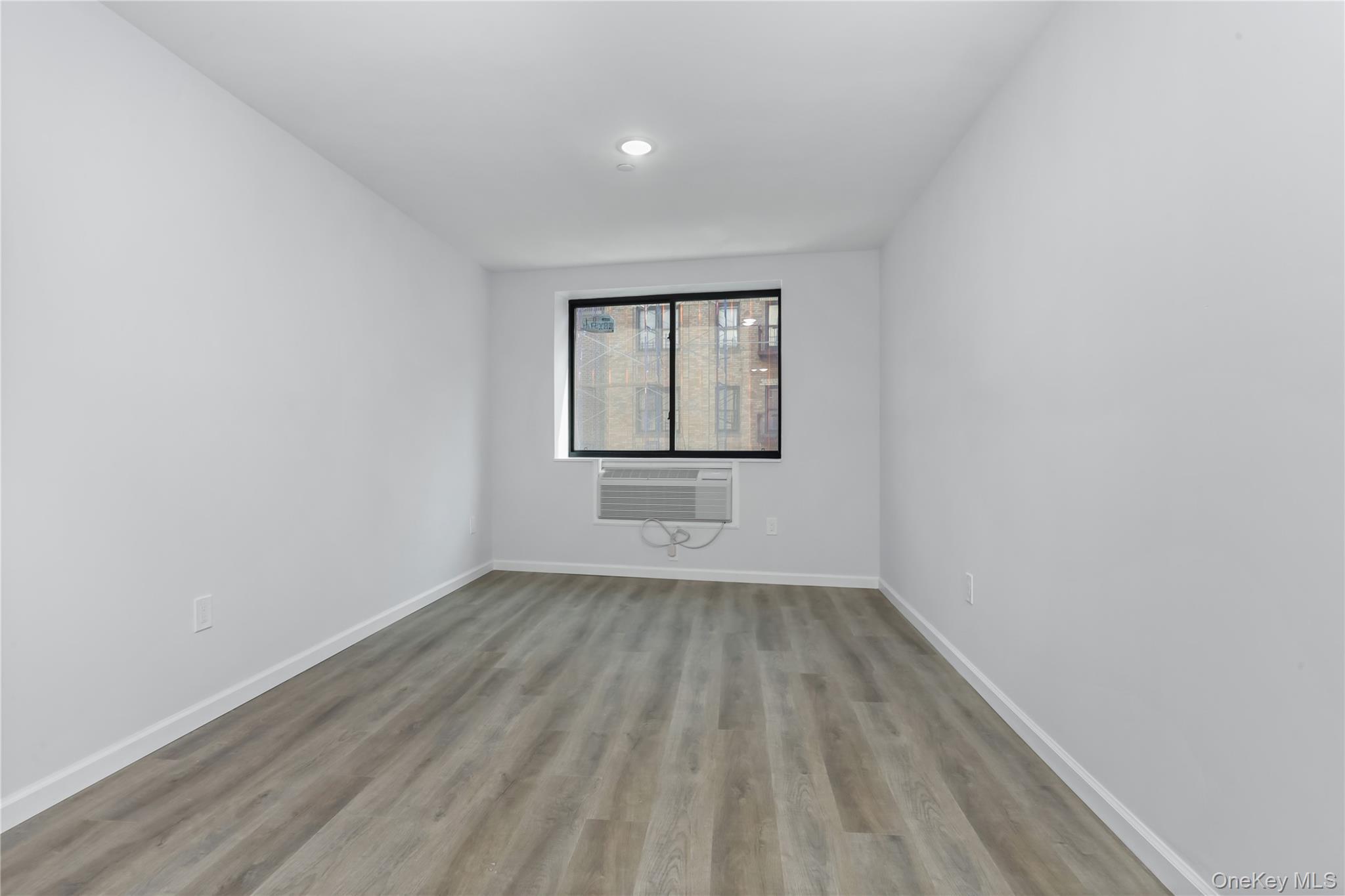 Commercial Sale Anderson Bronx, NY 10452, MLS-998216-24