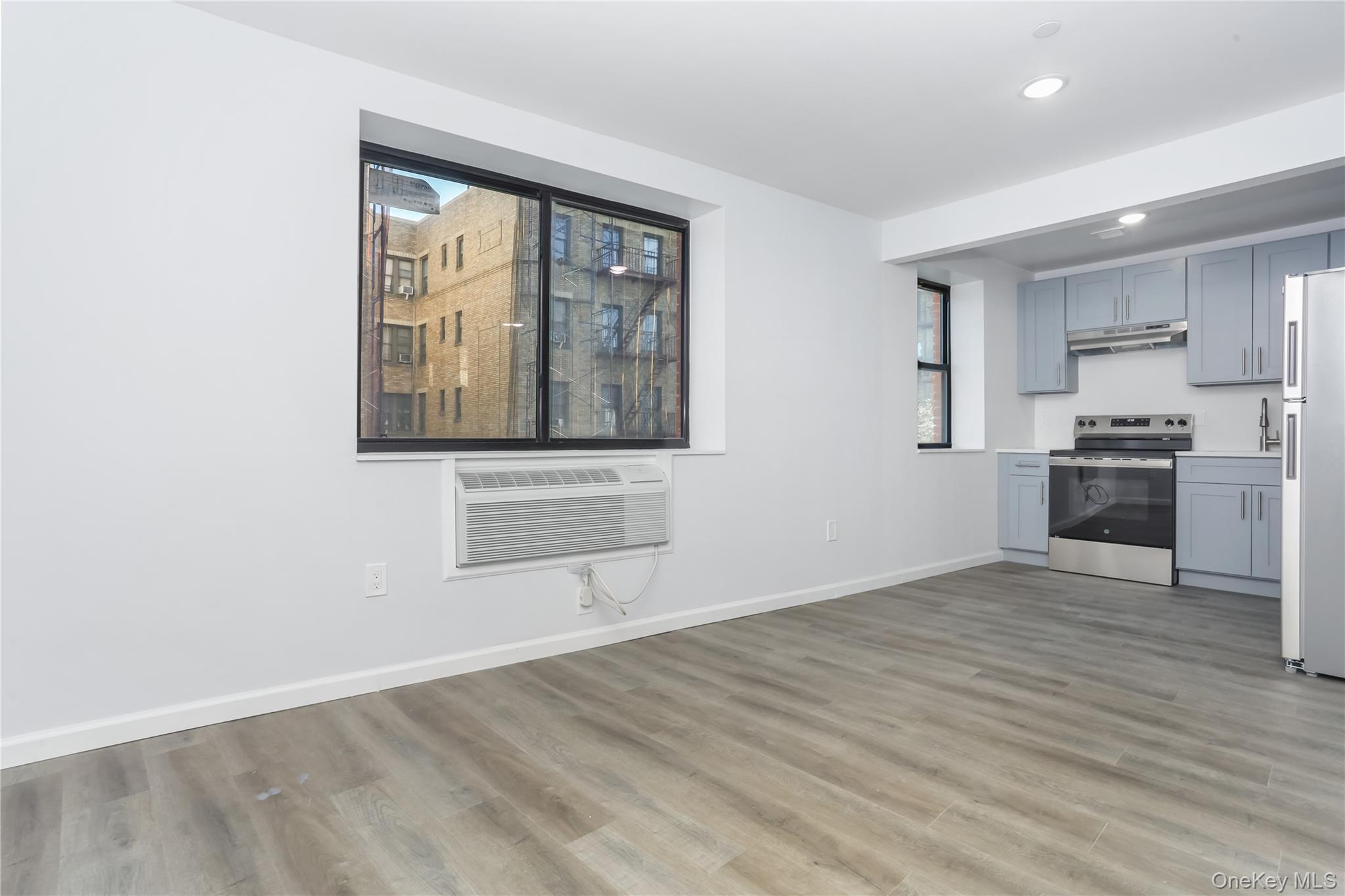 Commercial Sale Anderson Bronx, NY 10452, MLS-998216-29