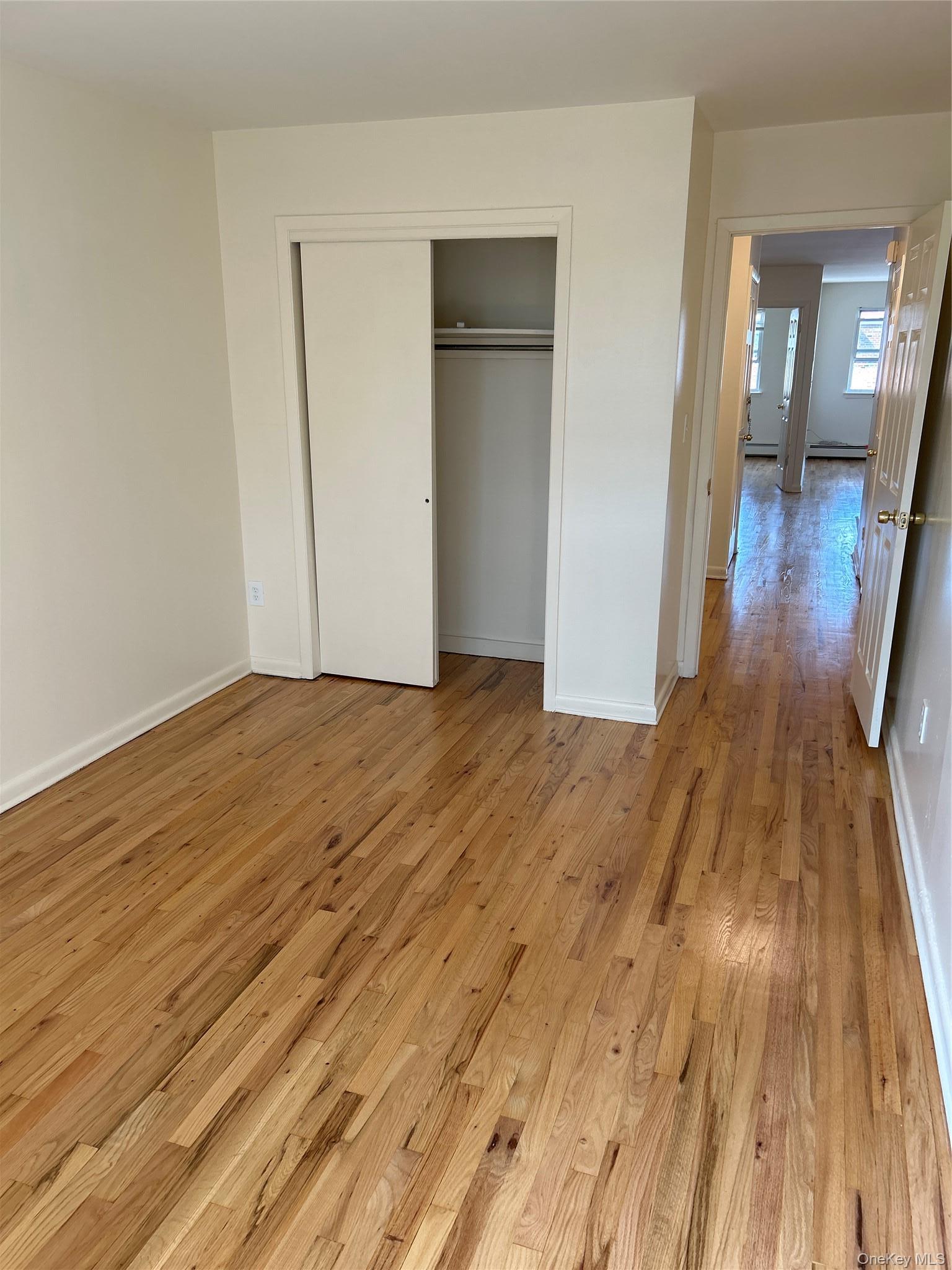 Single Family 211th  Bronx, NY 10469, MLS-998222-11