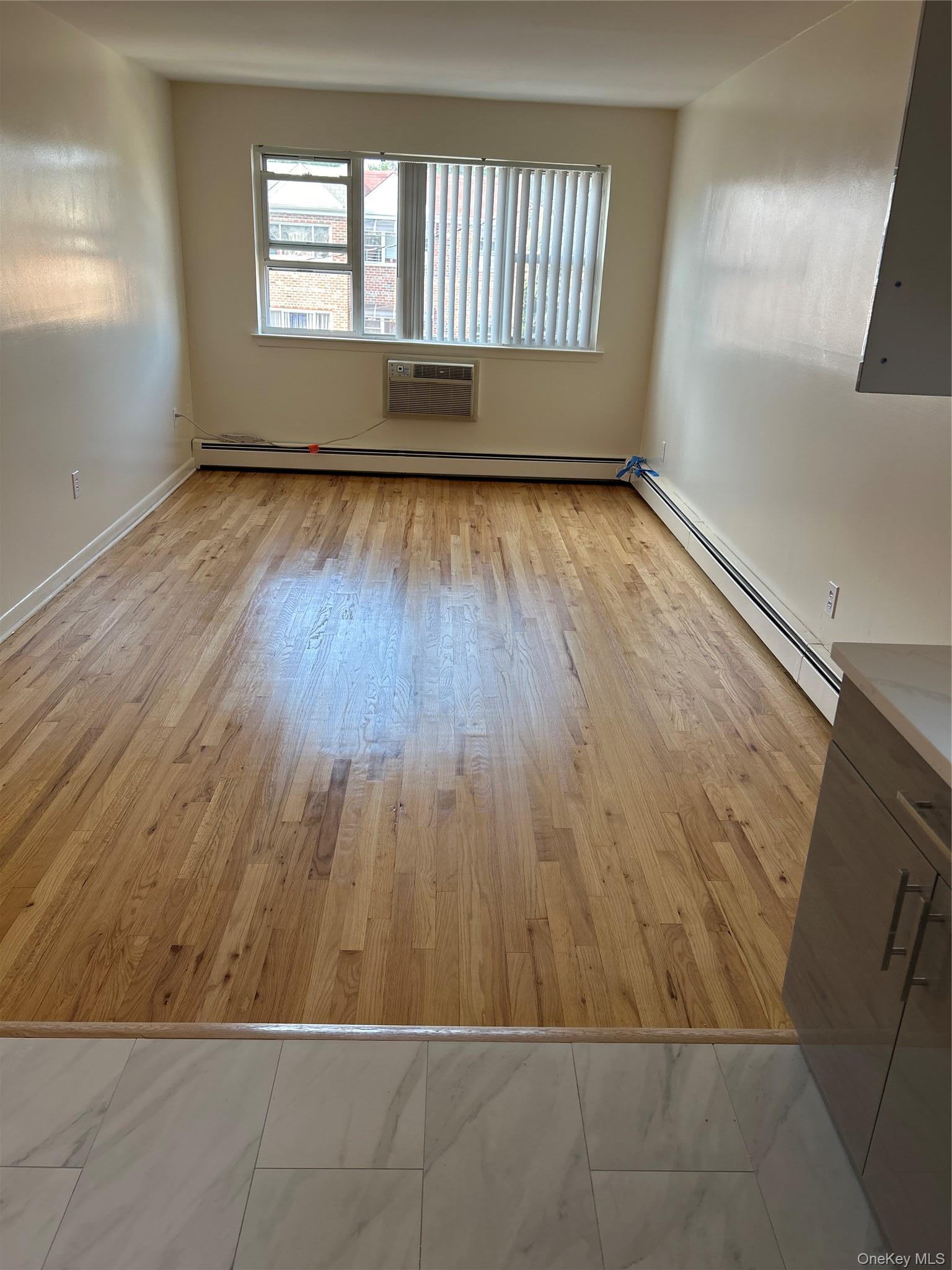 Single Family 211th  Bronx, NY 10469, MLS-998222-23