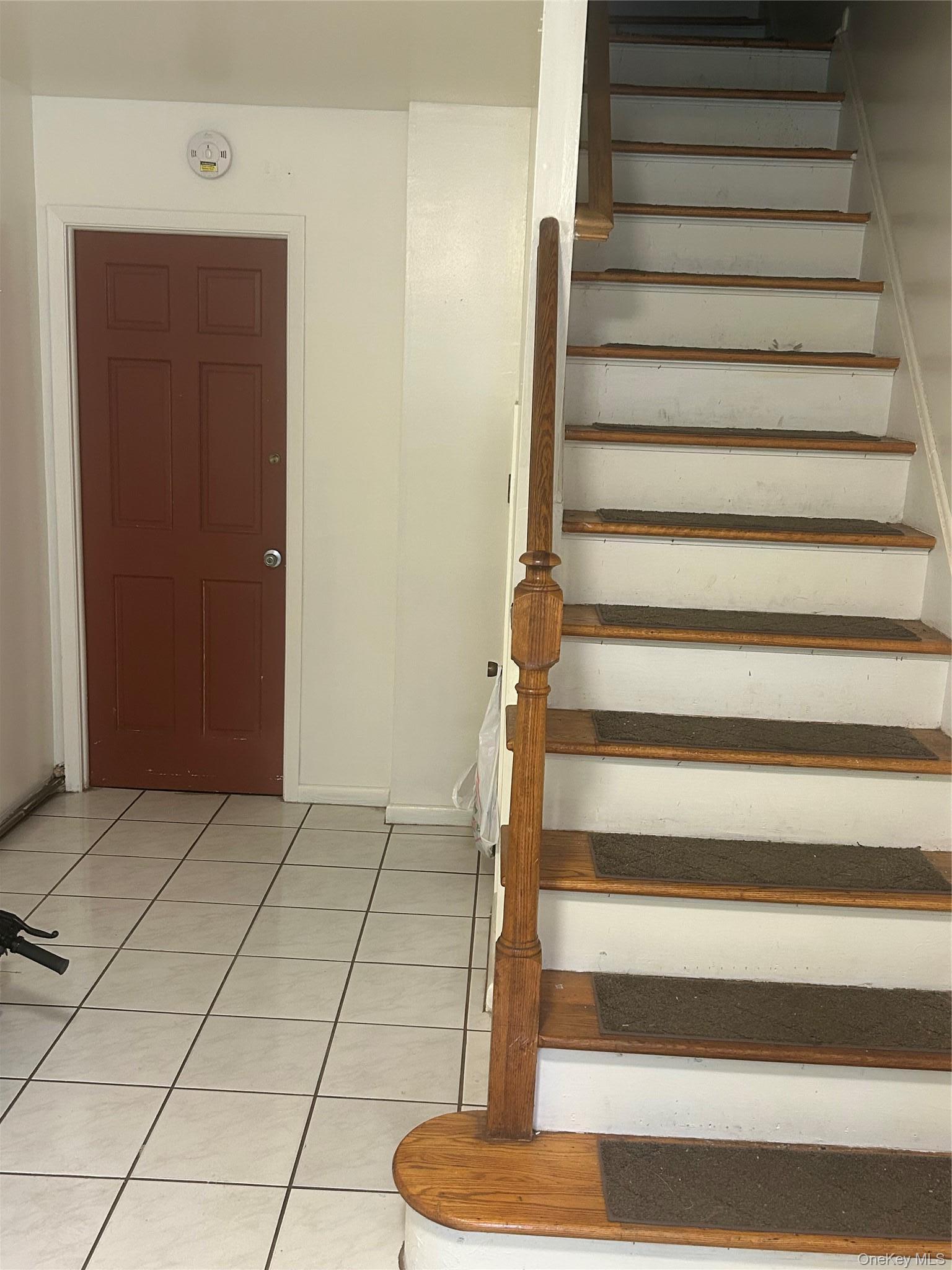 Single Family 211th  Bronx, NY 10469, MLS-998222-7