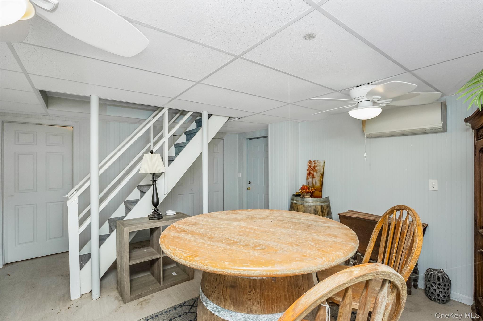 Single Family Hulse Landing Suffolk County, NY 11792, MLS-998240-21