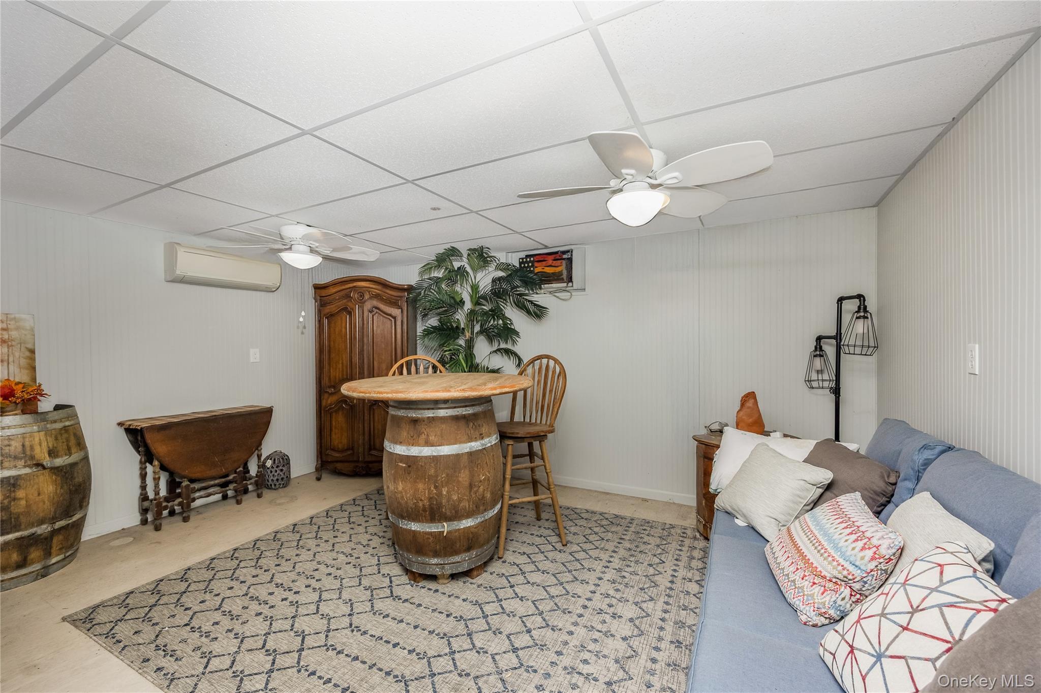 Single Family Hulse Landing Suffolk County, NY 11792, MLS-998240-22