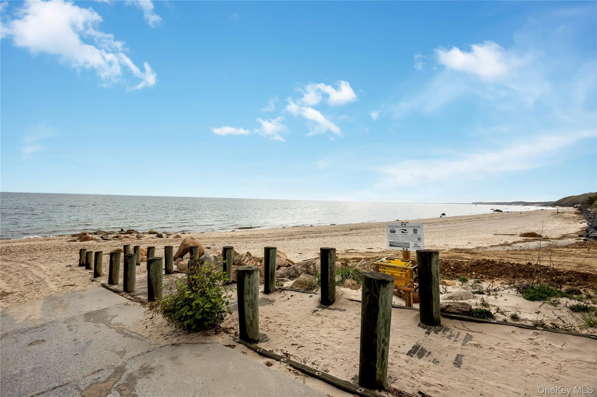 Single Family Hulse Landing  Suffolk County, NY 11792, MLS-998240-26