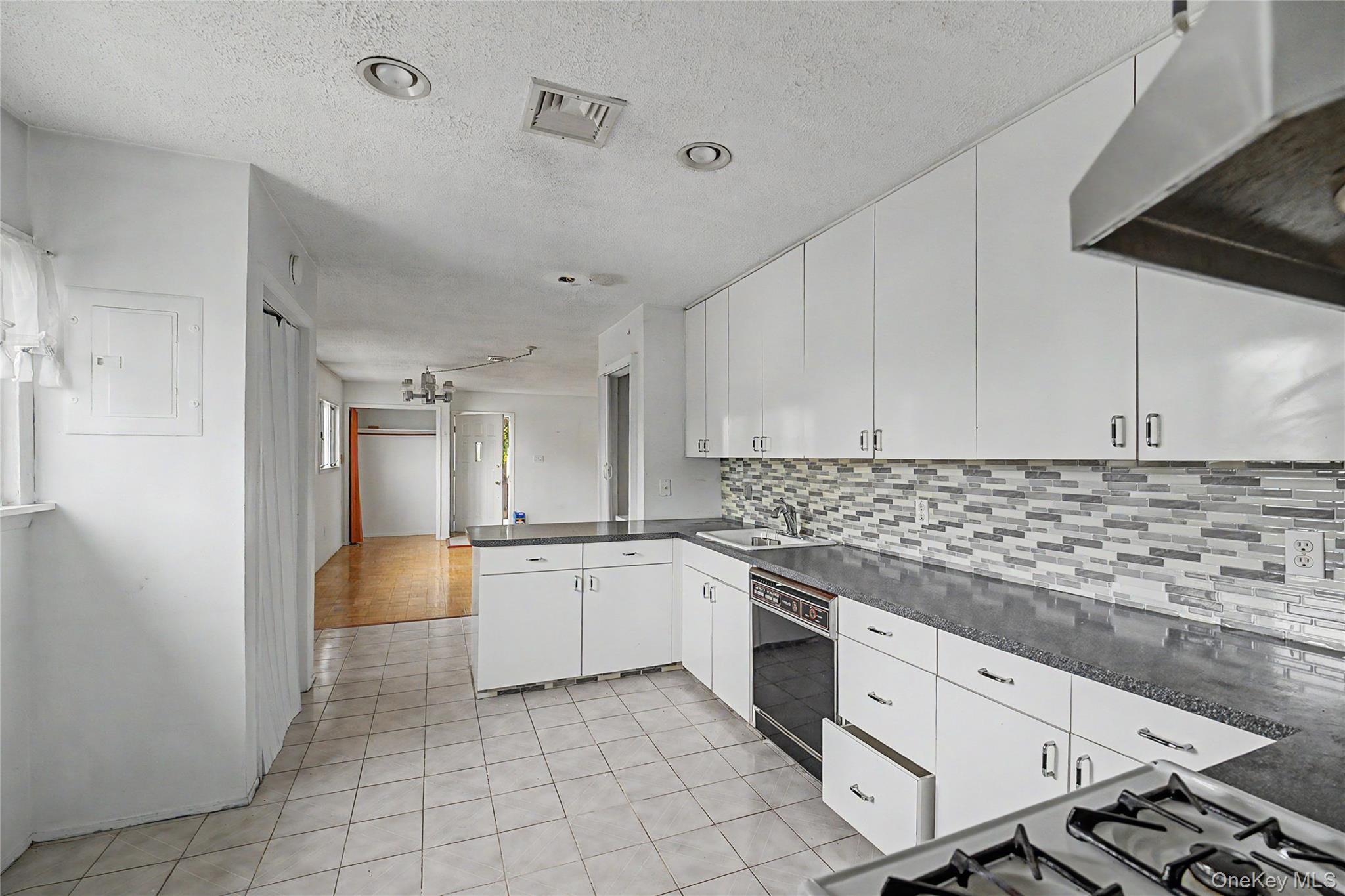 Single Family 256th Street Queens, NY 11362, MLS-998244-8