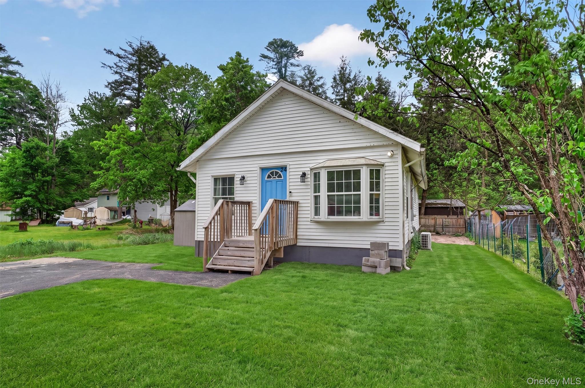 Single Family Avenue L Orange County, NY 12729, MLS-998280-2