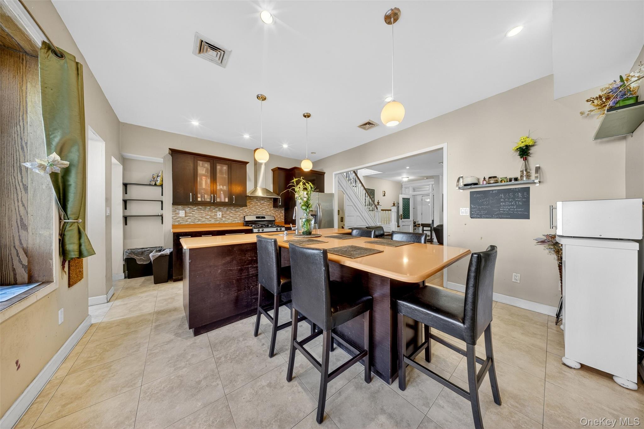 Single Family 87th Queens, NY 11421, MLS-998289-8