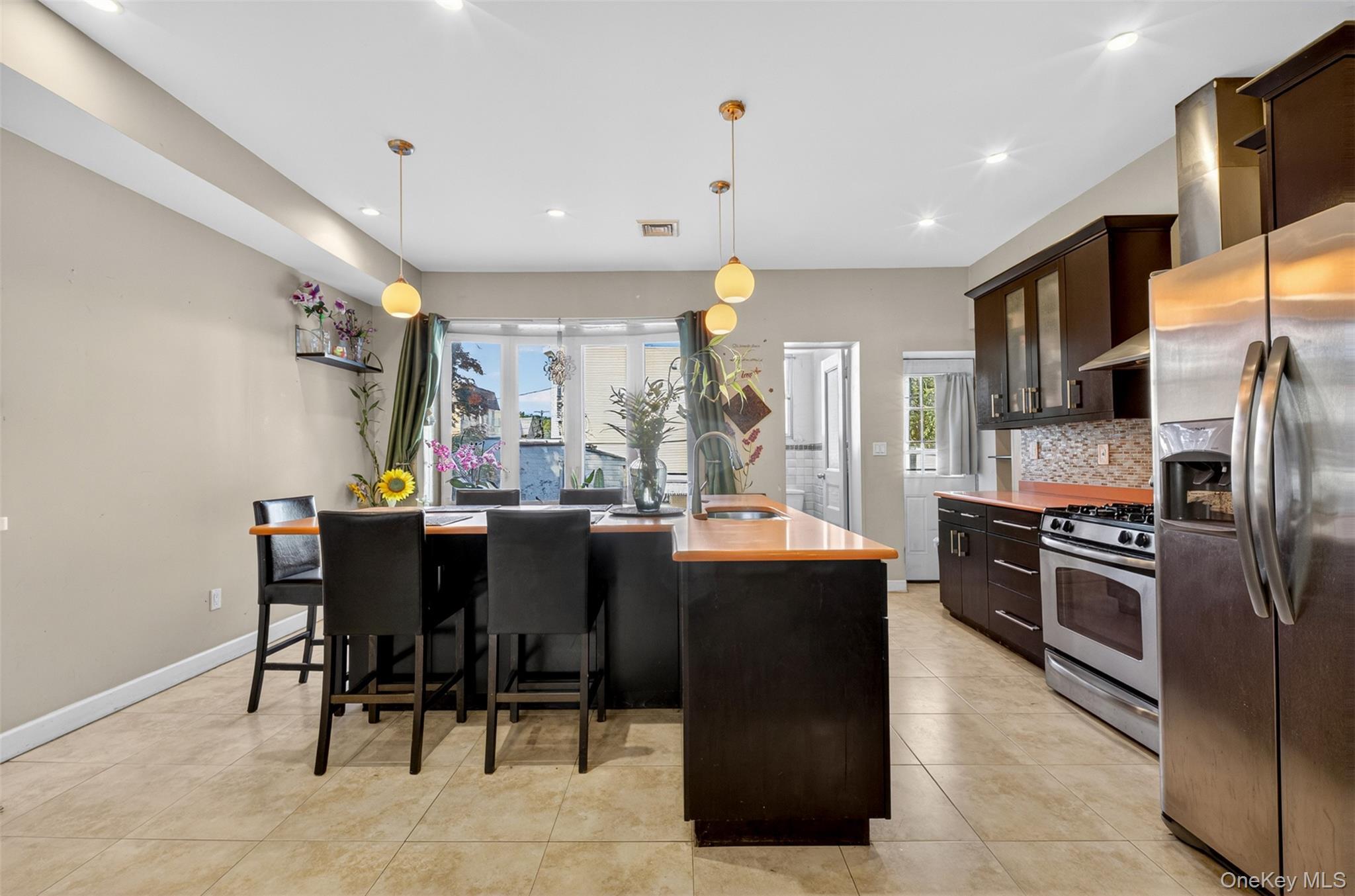 Single Family 87th Queens, NY 11421, MLS-998289-9