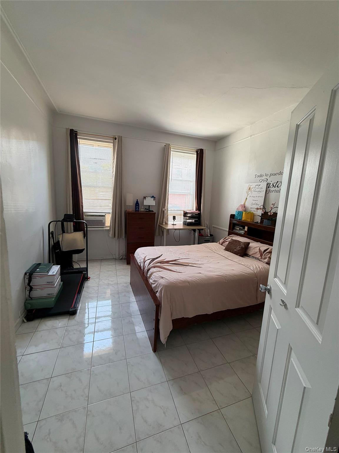 Single Family 65th Street Queens, NY 11385, MLS-998291-3