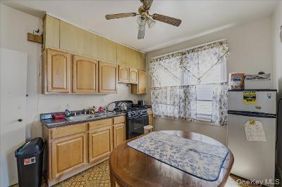 Single Family Hill Bronx, NY 10466, MLS-998299-18