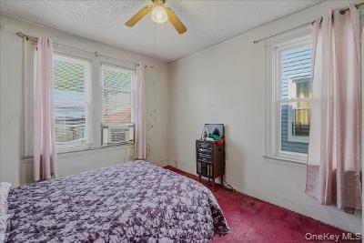 Single Family Hill Bronx, NY 10466, MLS-998299-28