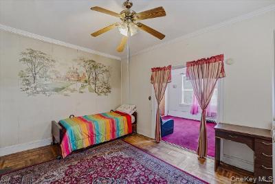 Single Family Hill Bronx, NY 10466, MLS-998299-29