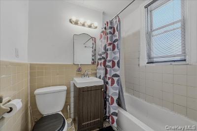 Single Family Hill Bronx, NY 10466, MLS-998299-31
