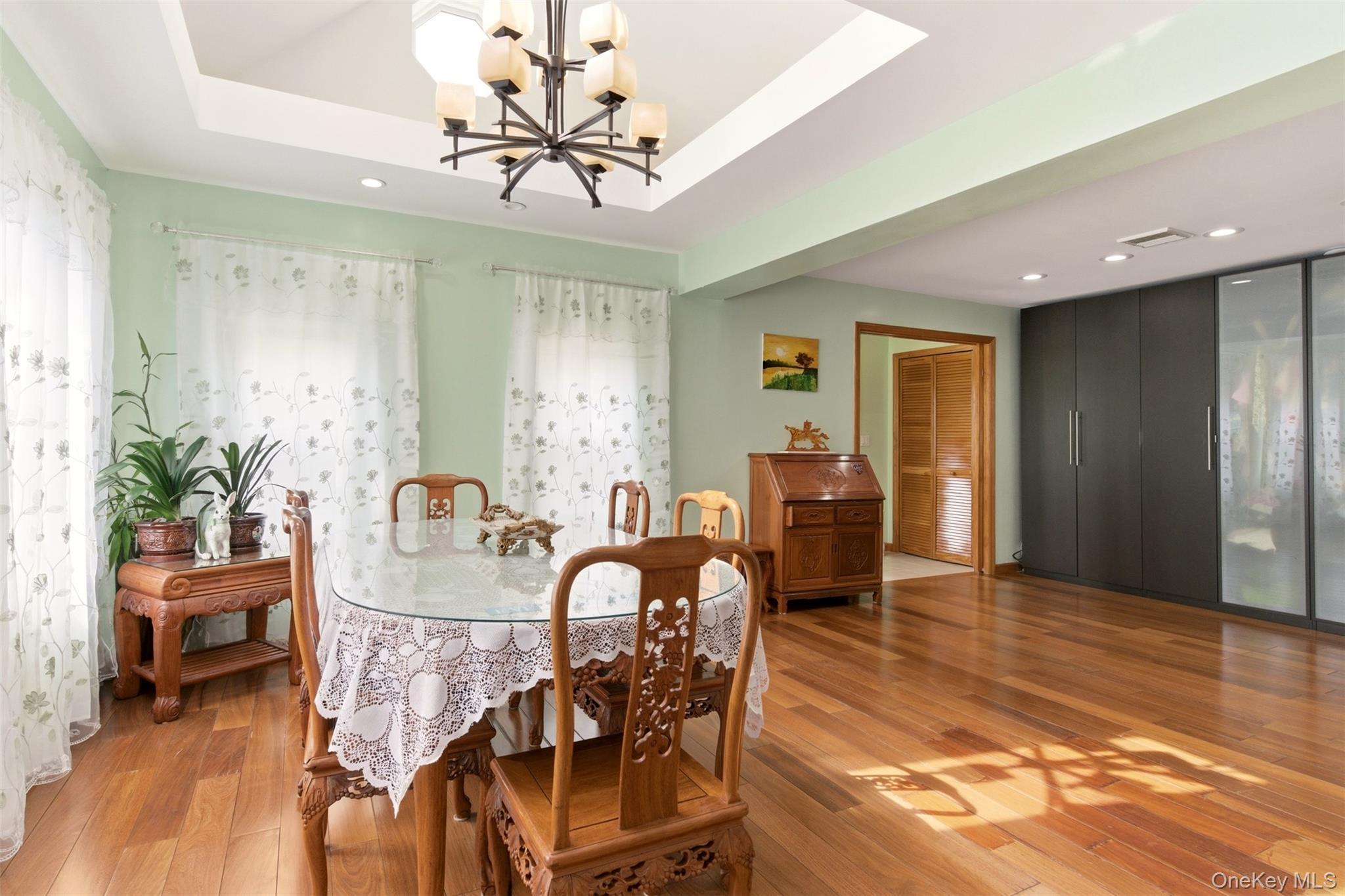 Single Family 38th Road  Queens, NY 11363, MLS-998320-10