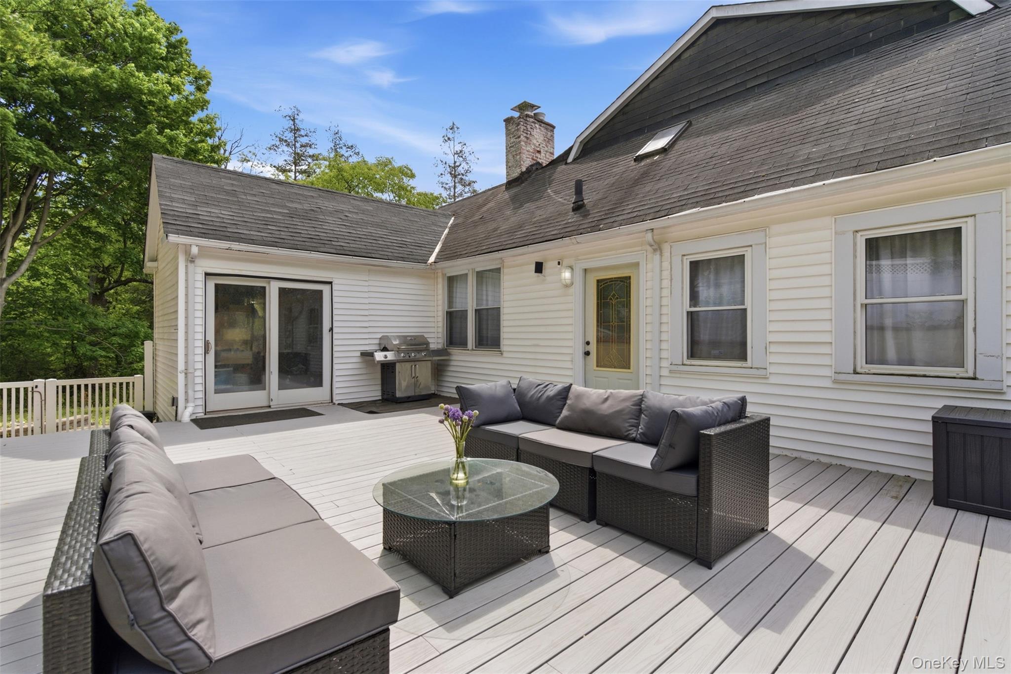 Single Family 38th Road  Queens, NY 11363, MLS-998320-31