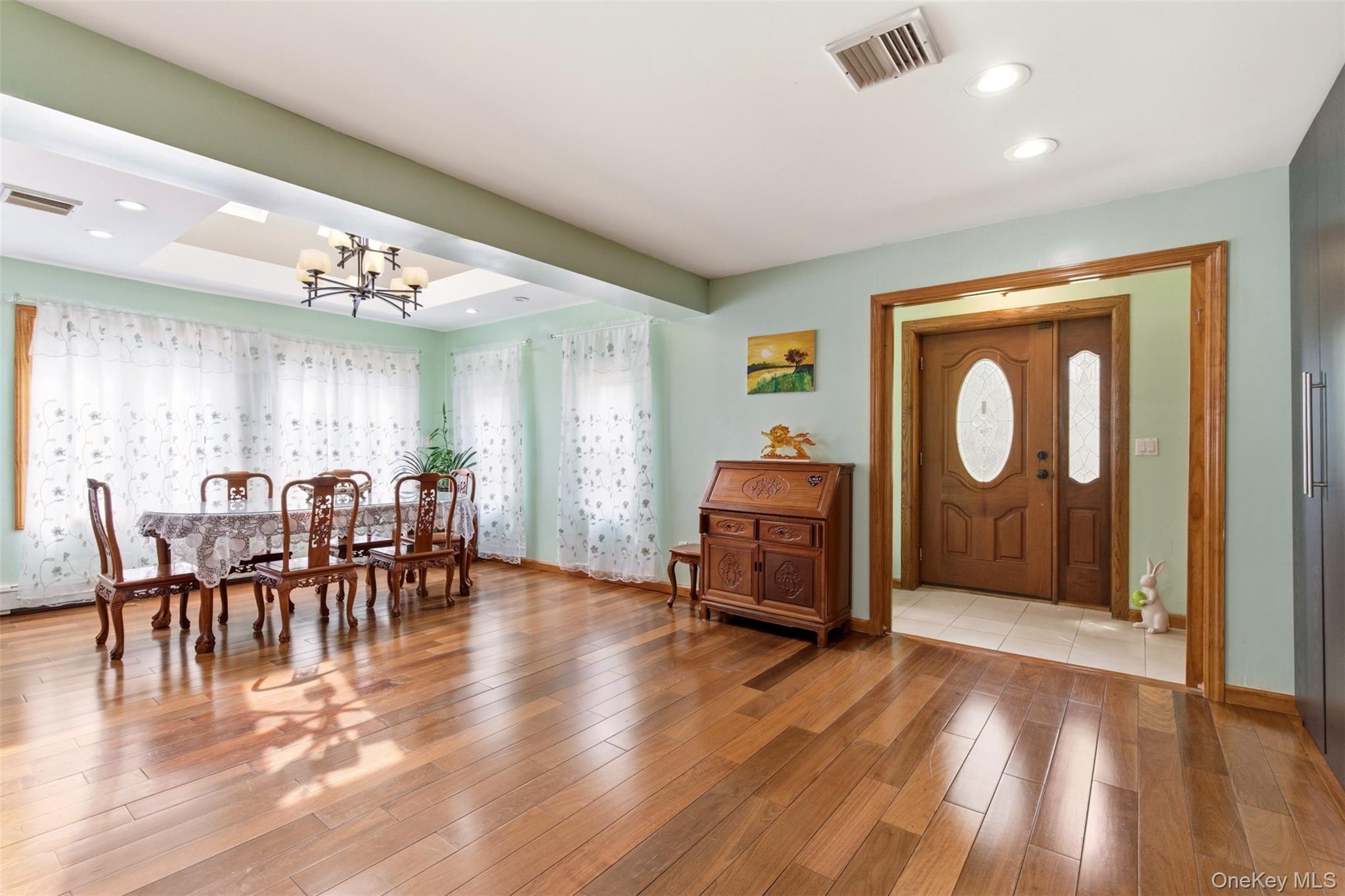 Single Family 38th Road  Queens, NY 11363, MLS-998320-6