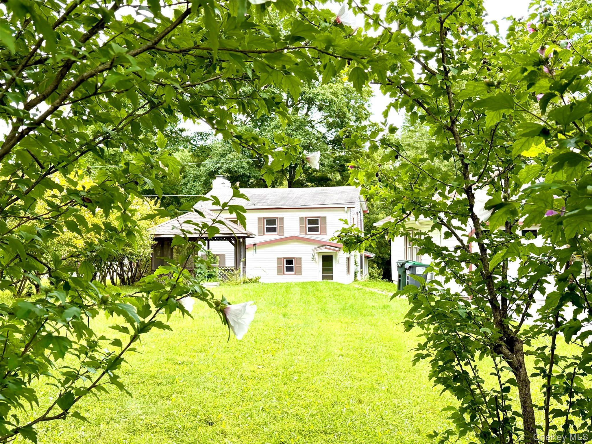 Single Family Old Ford Circle  Ulster County, NY 12561, MLS-998328-2