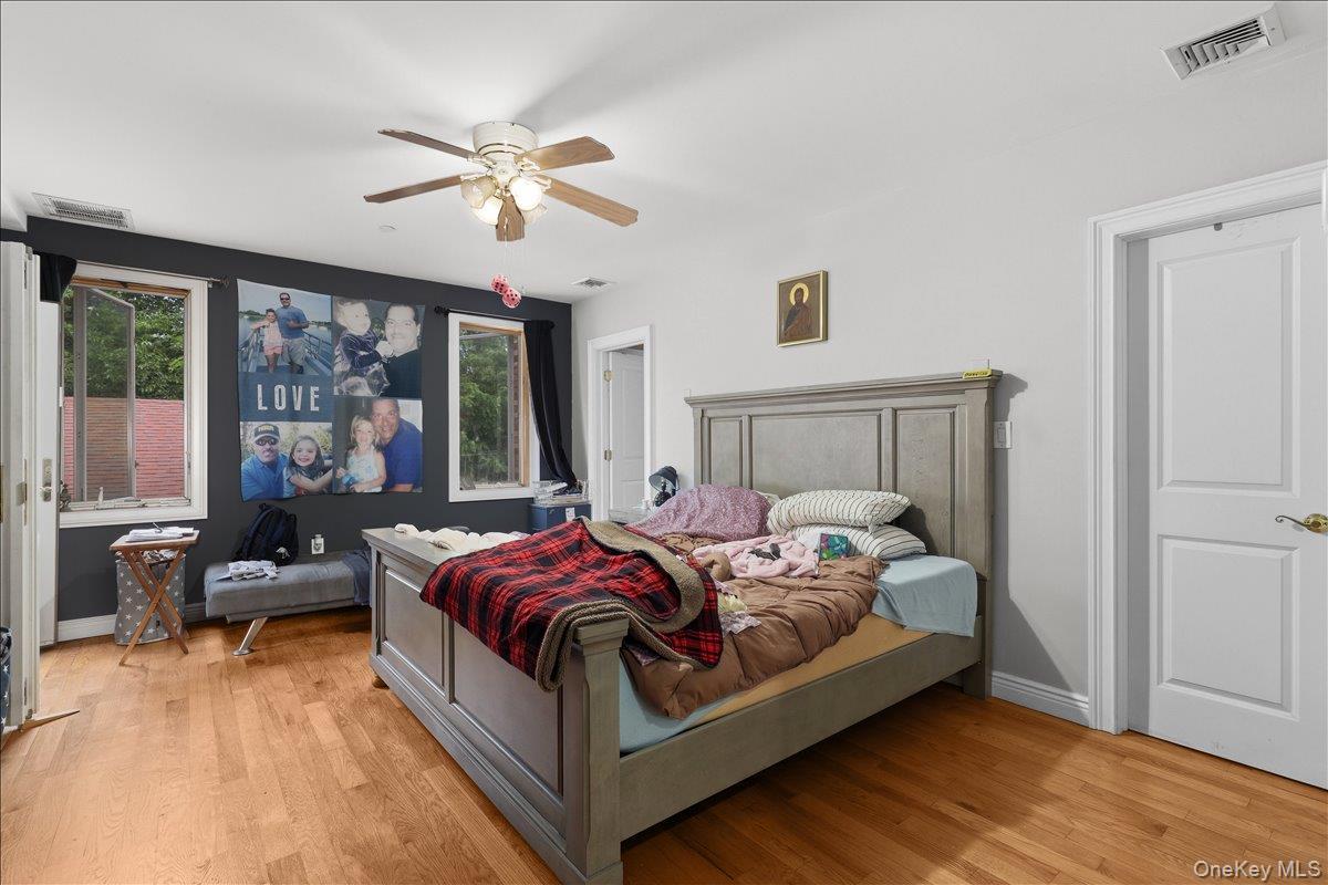 Single Family Tier Street Bronx, NY 10464, MLS-998387-31