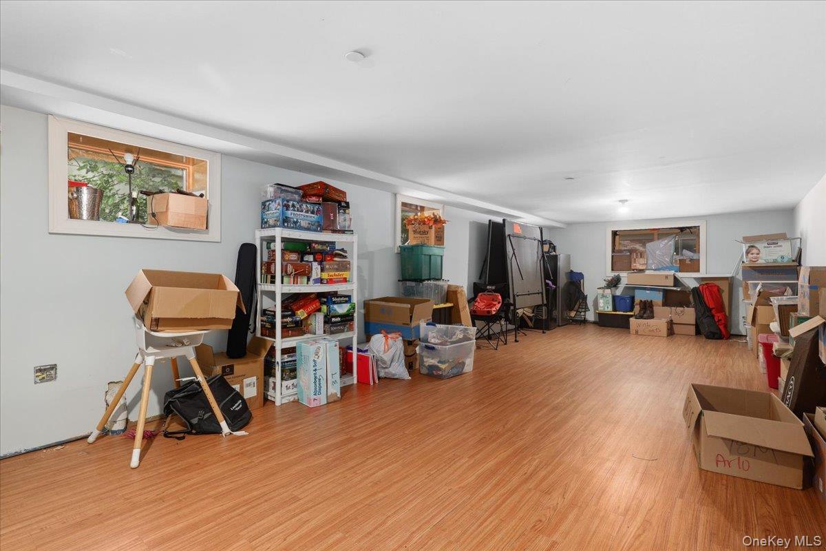 Single Family Tier Street Bronx, NY 10464, MLS-998387-36