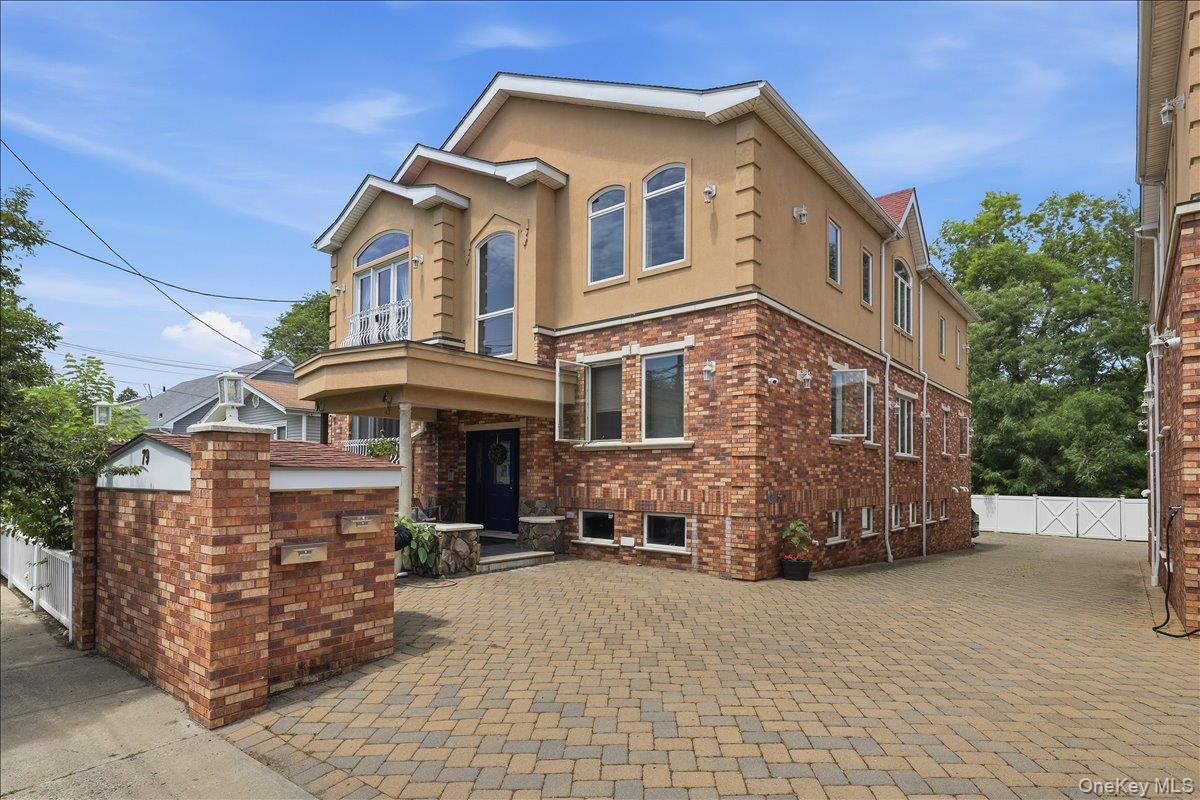Single Family Tier Street Bronx, NY 10464, MLS-998387-38