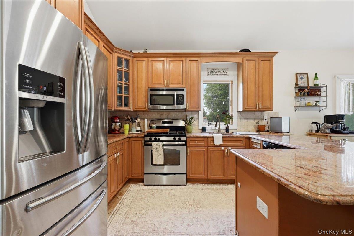 Single Family Tier Street Bronx, NY 10464, MLS-998387-9