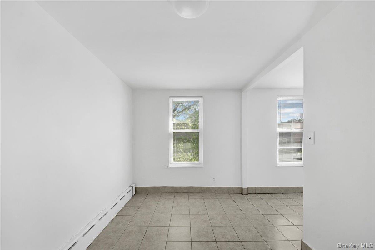 Single Family Revere Bronx, NY 10465, MLS-998393-22
