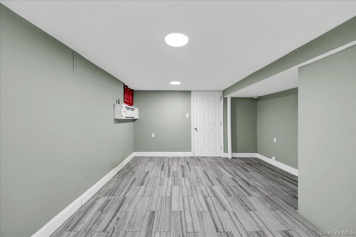 Single Family Revere Bronx, NY 10465, MLS-998393-29