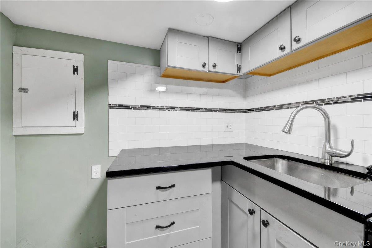 Single Family Revere Bronx, NY 10465, MLS-998393-30