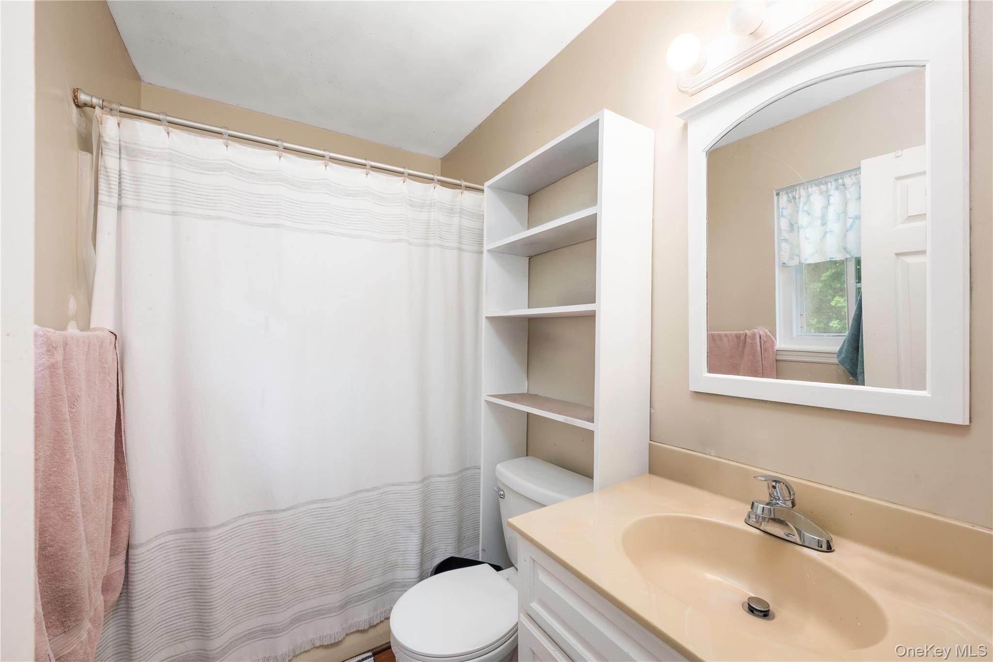 Single Family Inwood Avenue  Dutchess County, NY 12601, MLS-998409-21