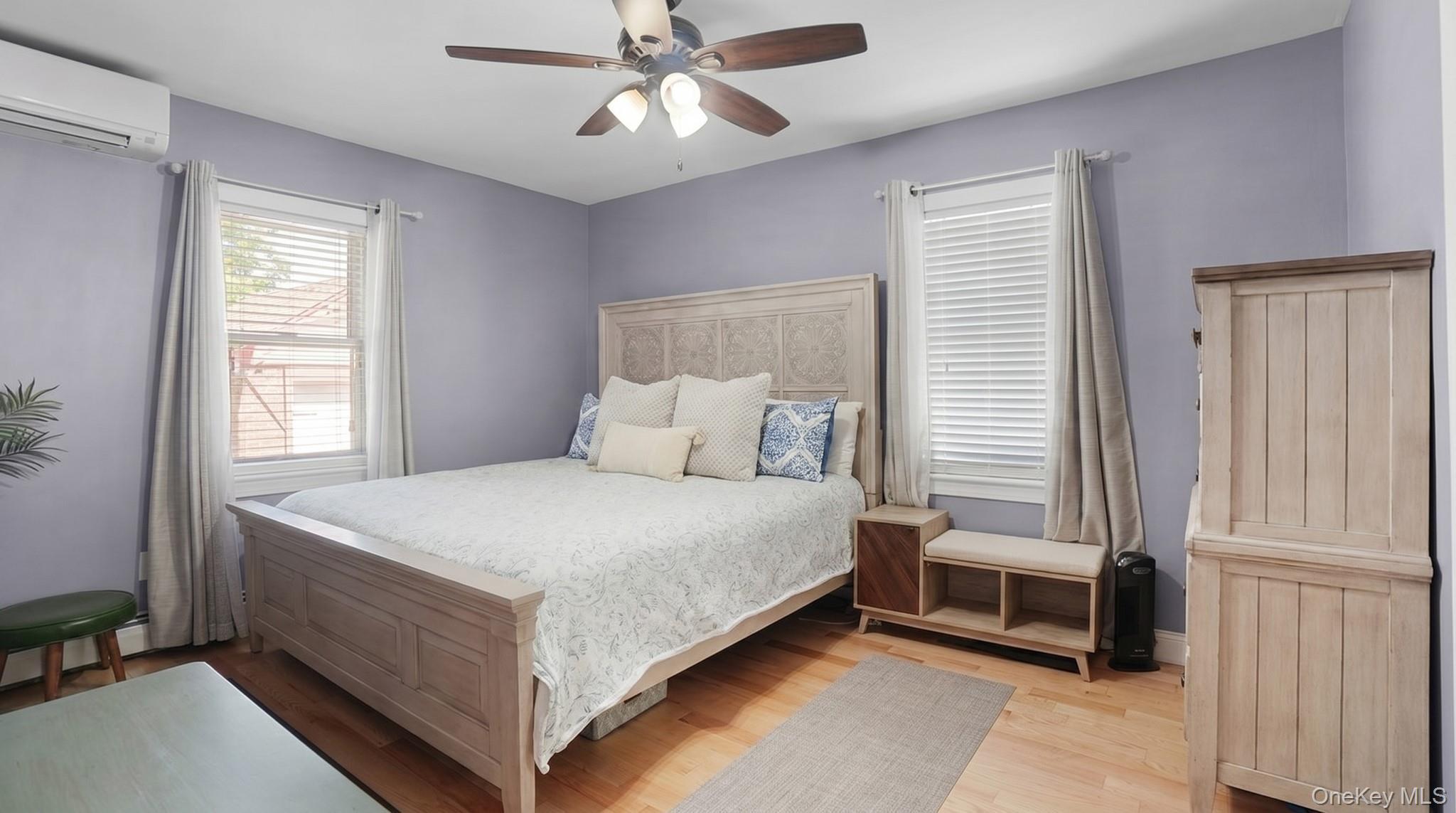 Single Family Amelia Queens, NY 11434, MLS-998416-10