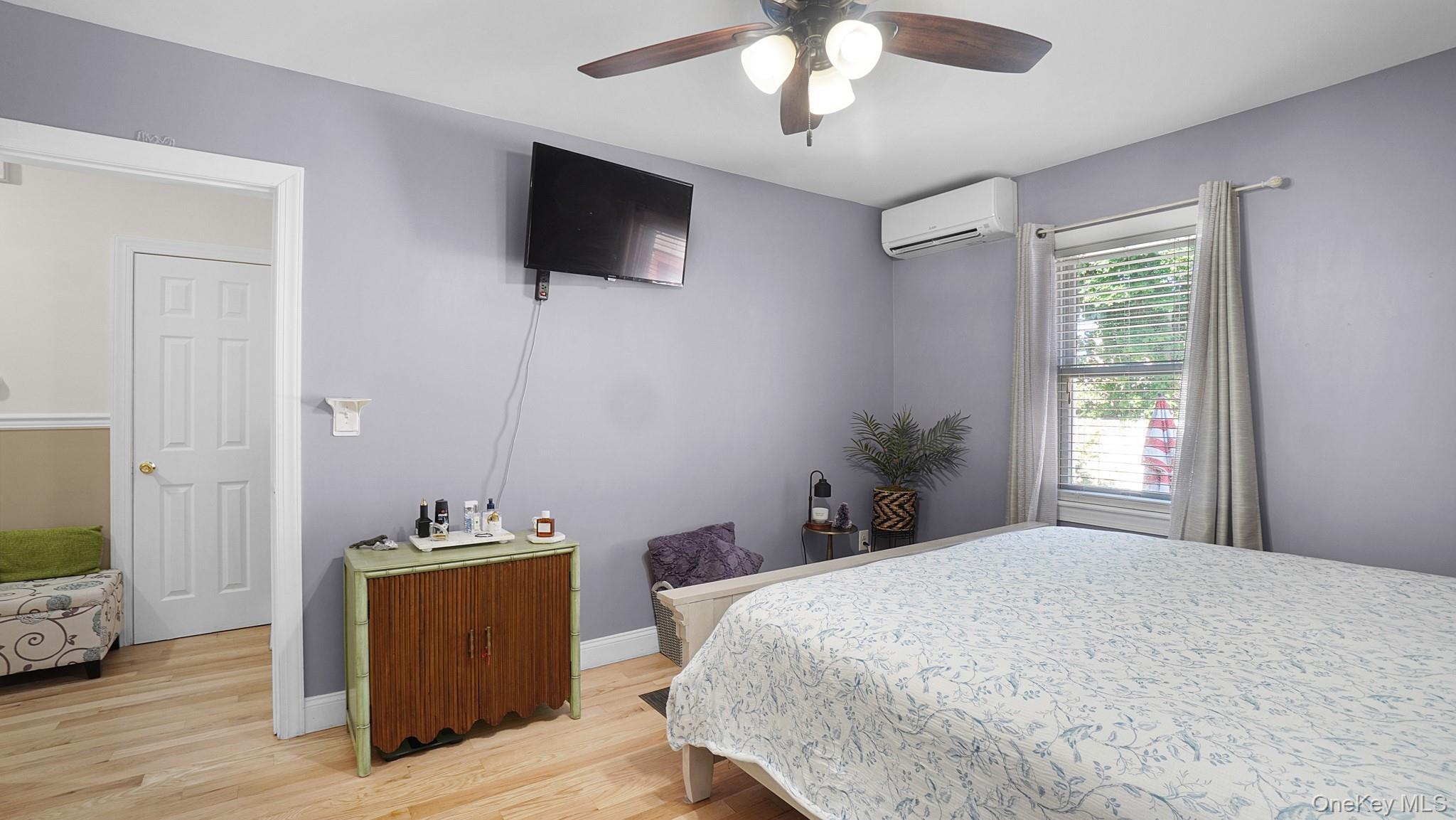 Single Family Amelia Queens, NY 11434, MLS-998416-9