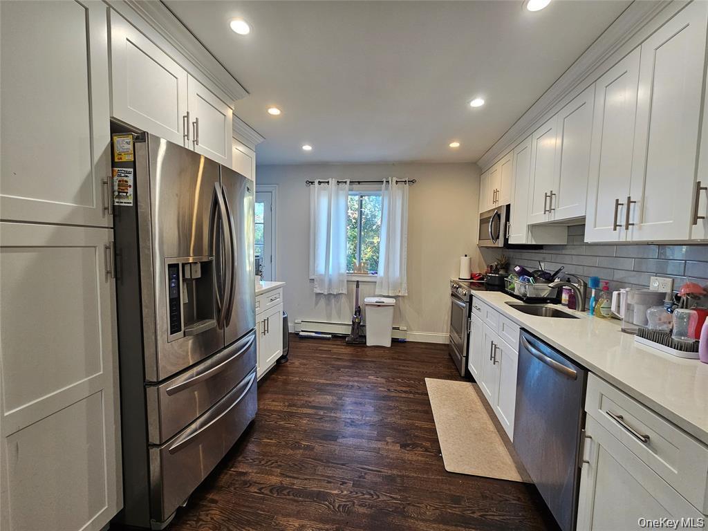 Single Family Hudson Avenue Suffolk County, NY 11755, MLS-998443-5