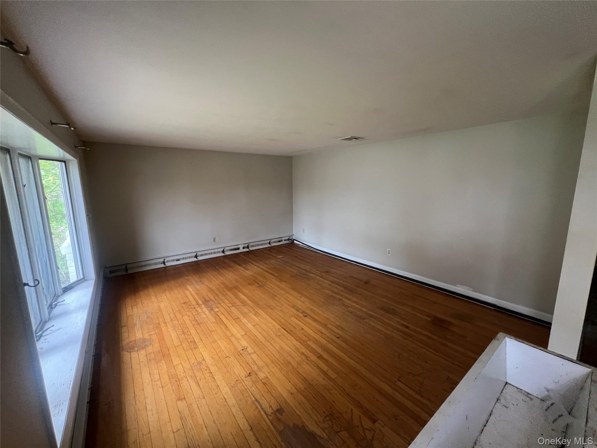 Single Family Birchwood  Orange County, NY 12553, MLS-998457-9