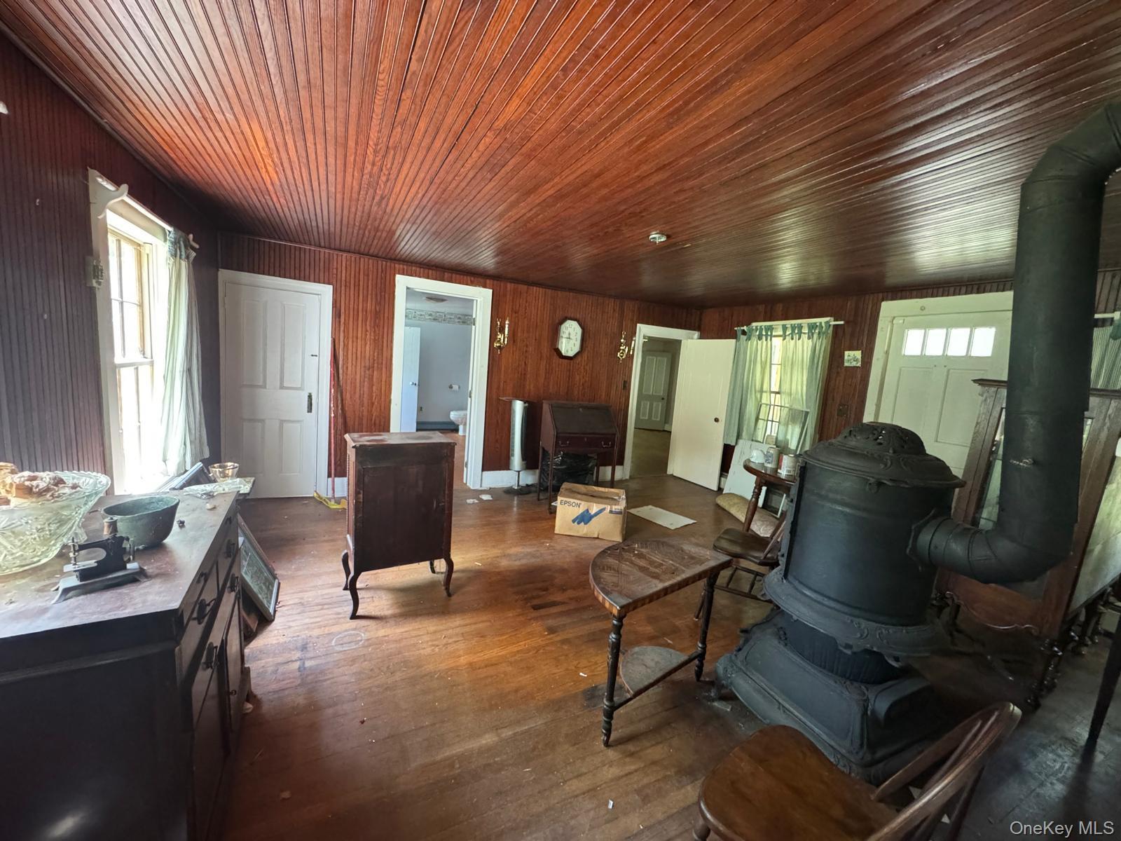 Single Family Franklinville Road Suffolk County, NY 11948, MLS-998484-7