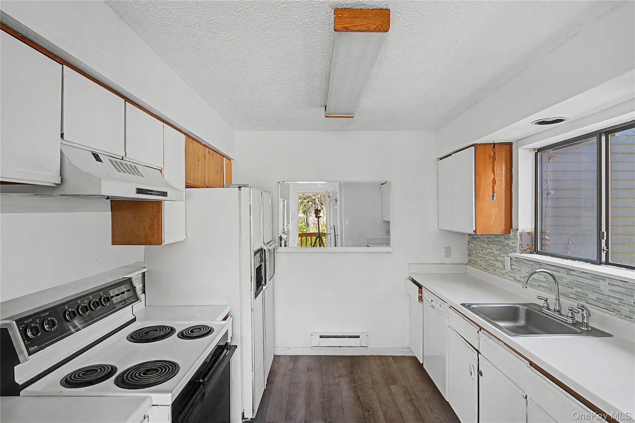 Single Family Edelweiss  Sullivan County, NY 12789, MLS-998520-3