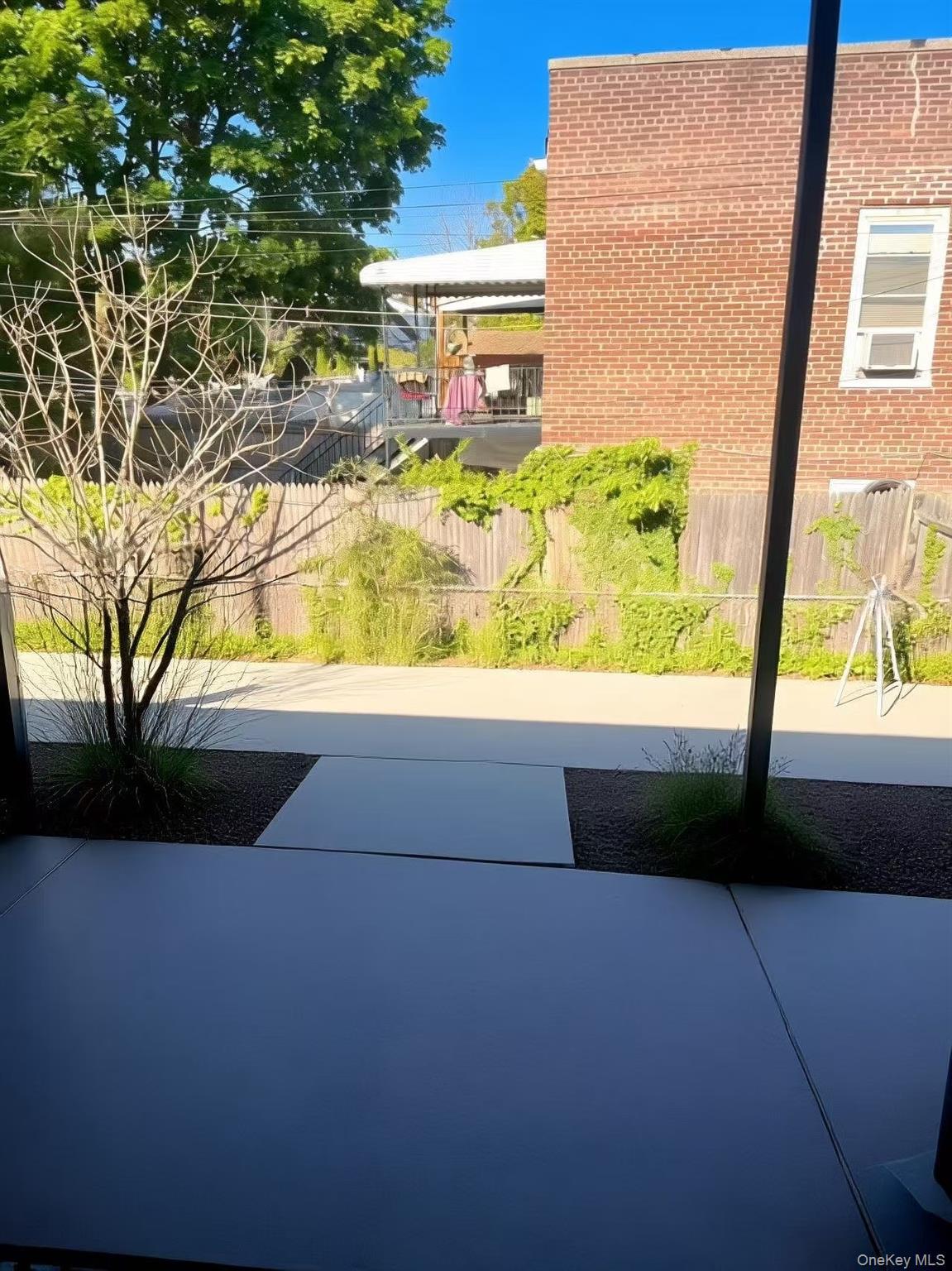 Single Family Little Neck Queens, NY 11001, MLS-998536-10