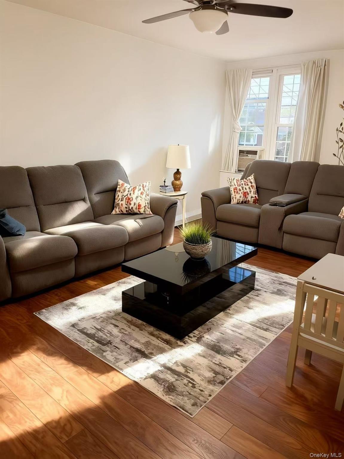 Single Family Little Neck Queens, NY 11001, MLS-998536-5