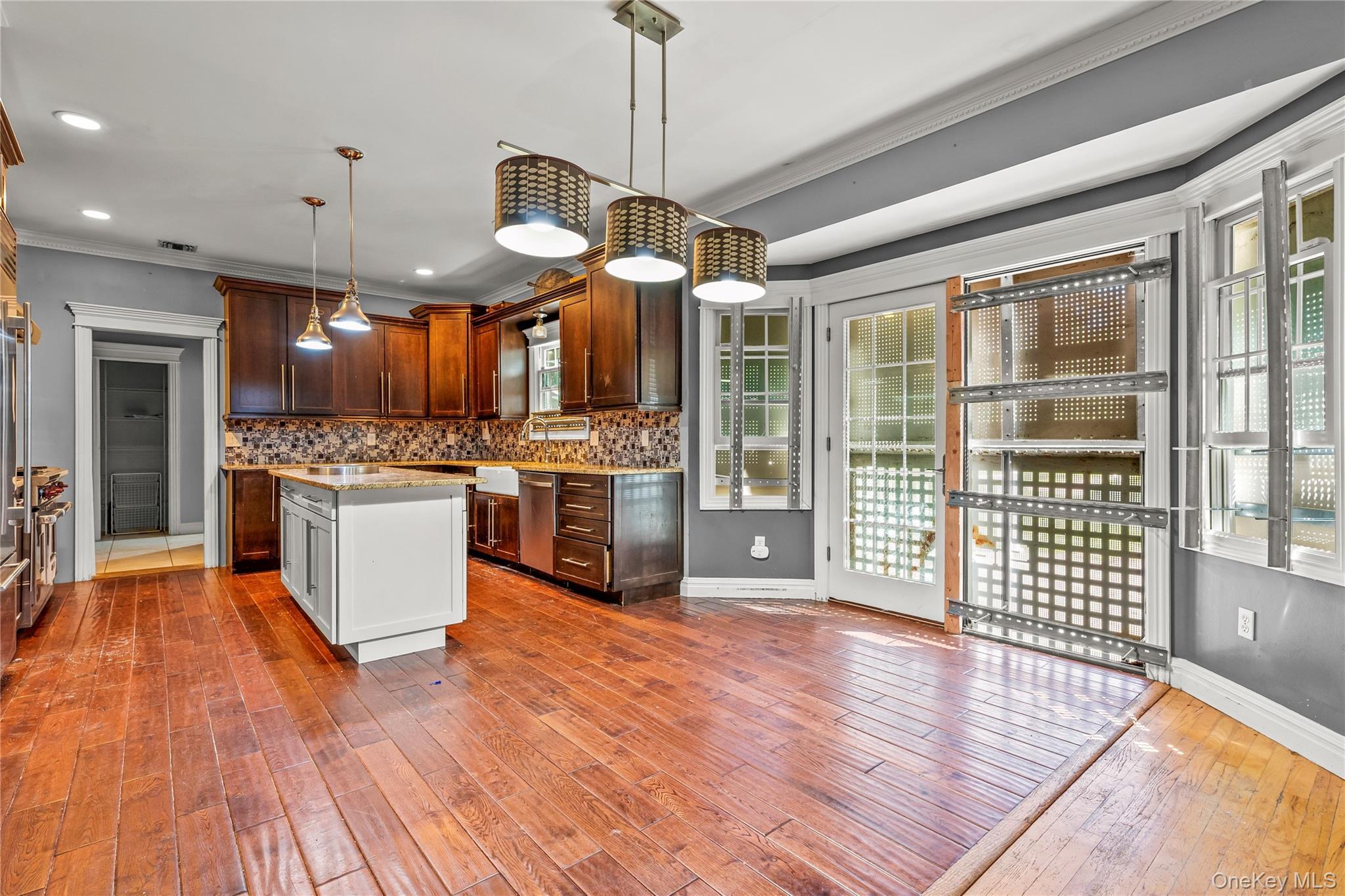 Single Family Harrison Avenue Suffolk County, NY 11764, MLS-998541-10