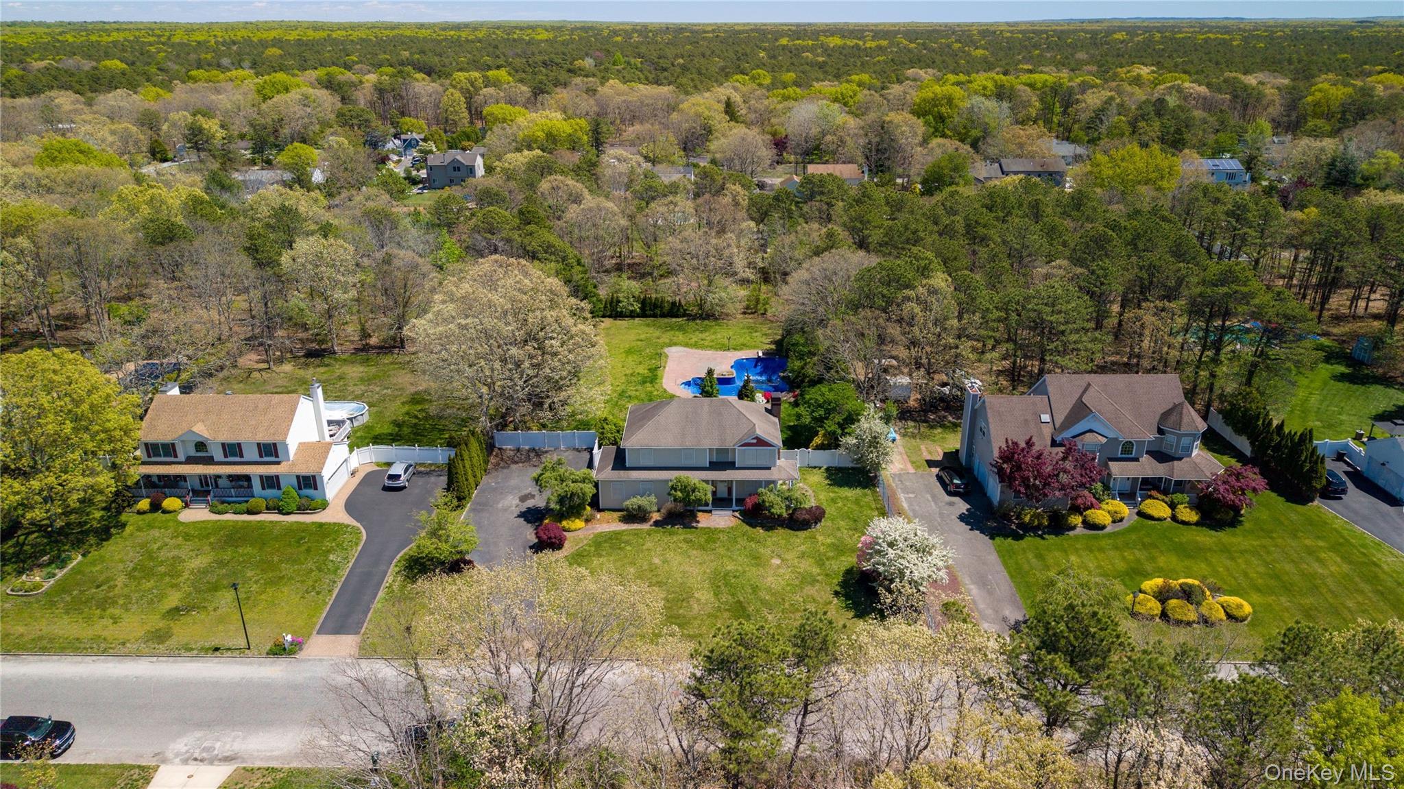 Single Family Harrison Avenue Suffolk County, NY 11764, MLS-998541-3