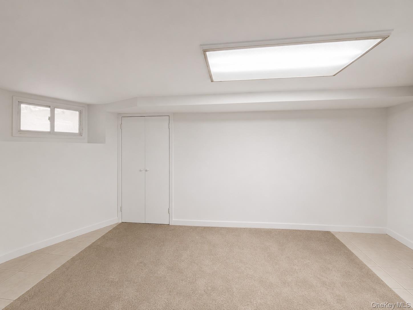 Single Family 80th Queens, NY 11385, MLS-998561-4