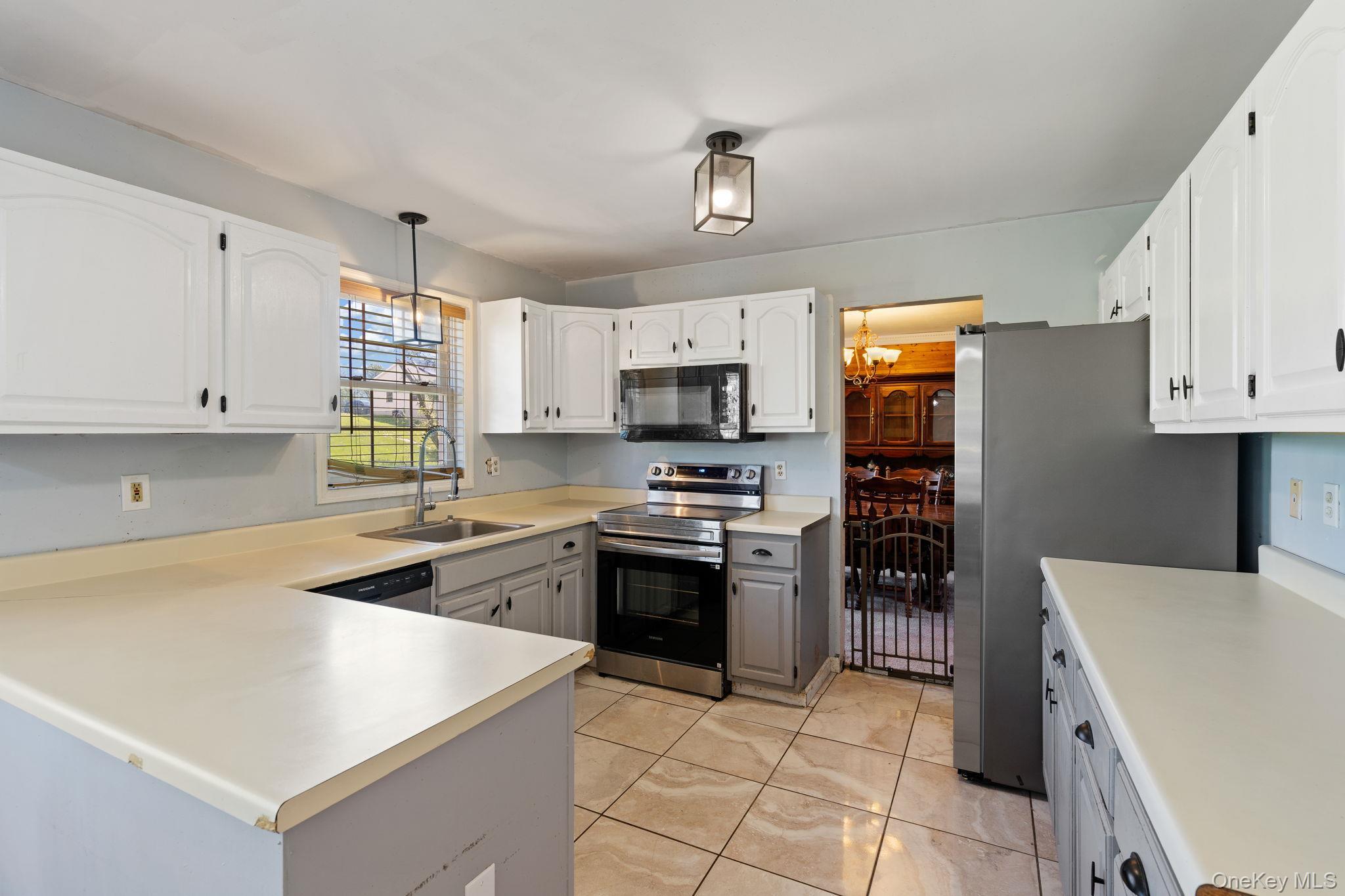 Single Family Brook Court Orange County, NY 12586, MLS-998593-2