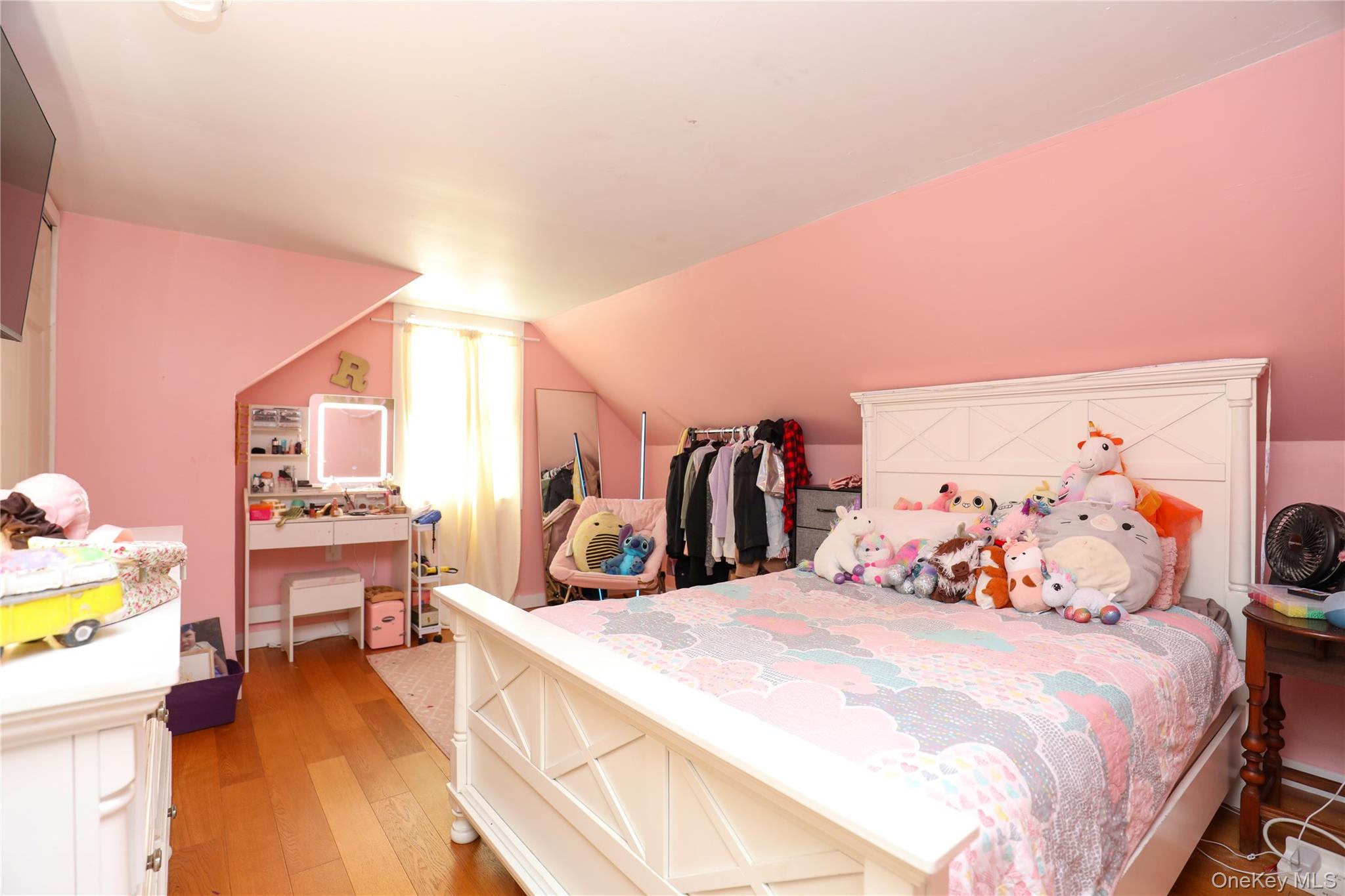 Single Family Phillips Avenue  Ulster County, NY 12528, MLS-998627-22