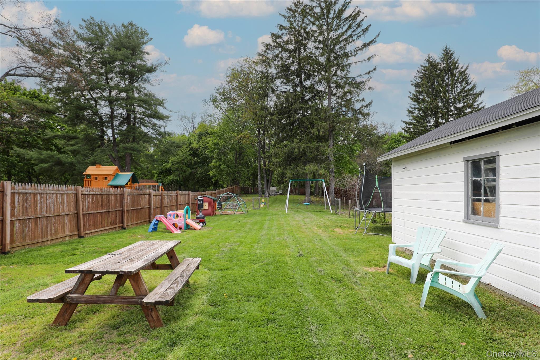 Single Family Phillips Avenue  Ulster County, NY 12528, MLS-998627-25