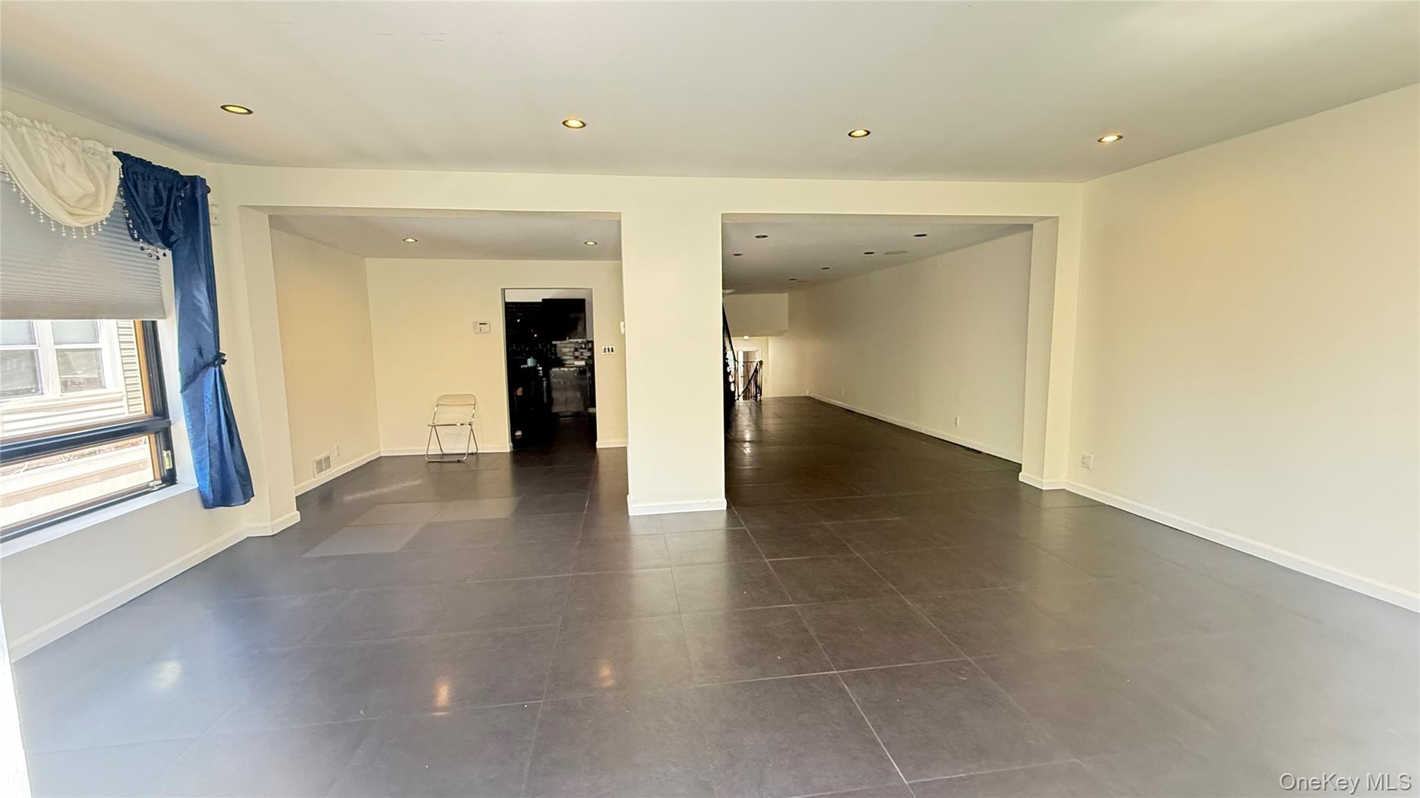 Single Family 23rd Road Queens, NY 11360, MLS-998628-3