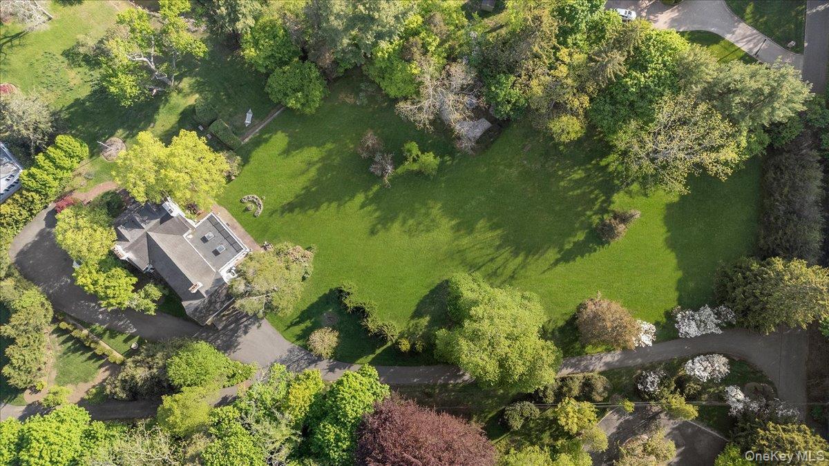 Single Family Roads End  Nassau County, NY 11545, MLS-998655-44