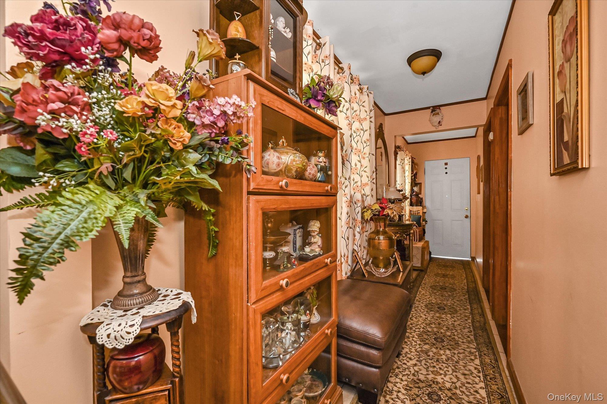 Single Family 80th Queens, NY 11385, MLS-998656-12