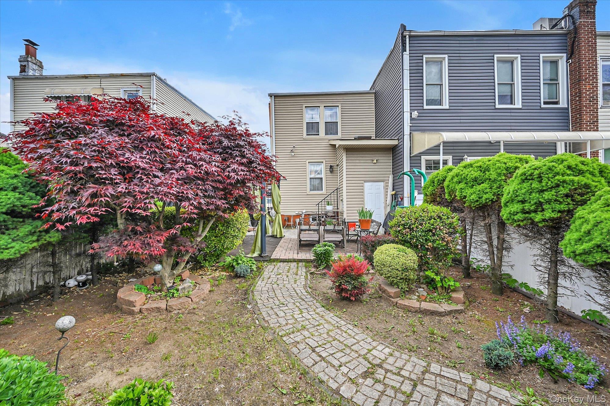 Single Family 80th  Queens, NY 11385, MLS-998656-18