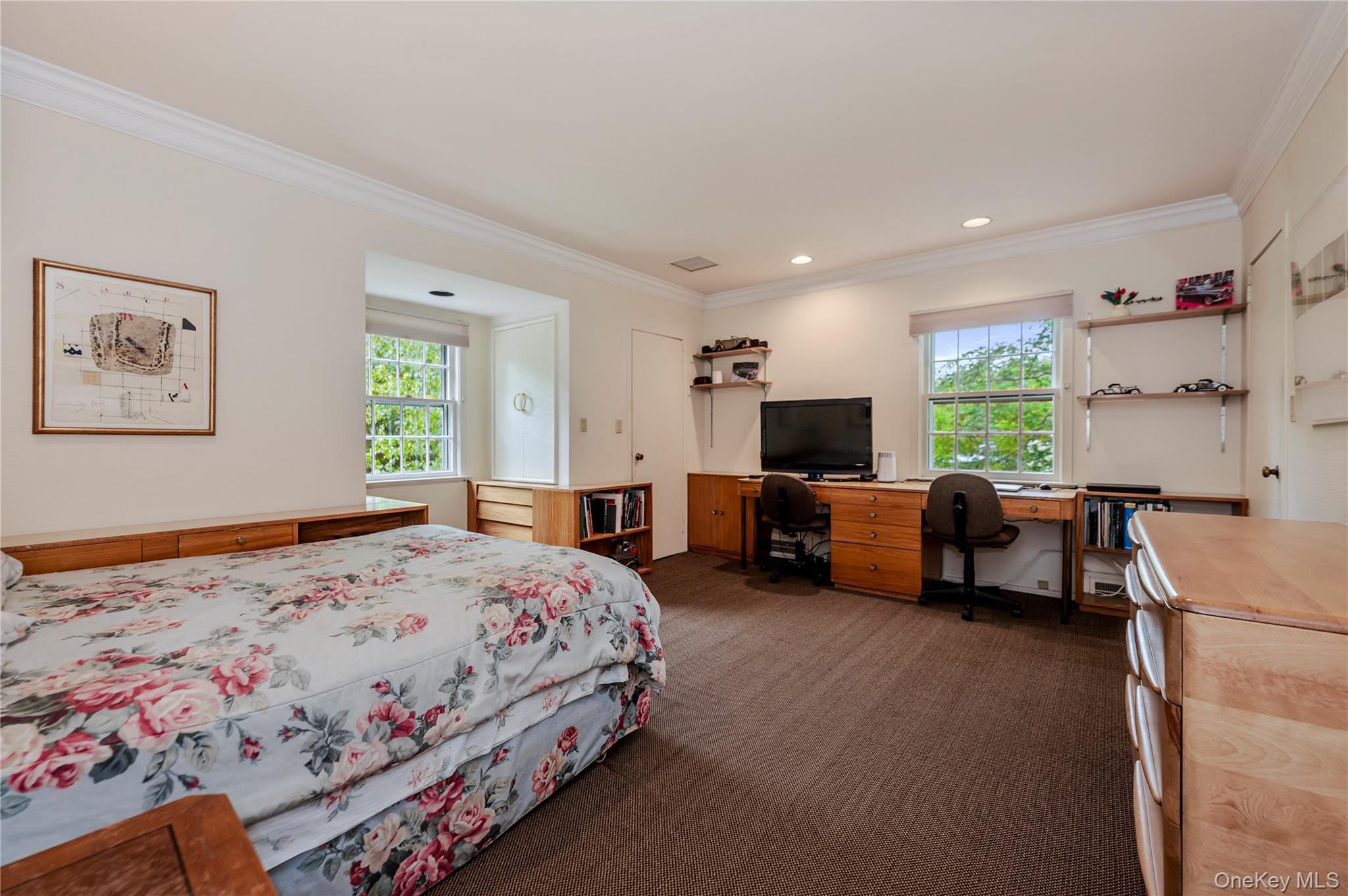 Single Family Clent Road Nassau County, NY 11021, MLS-998698-24